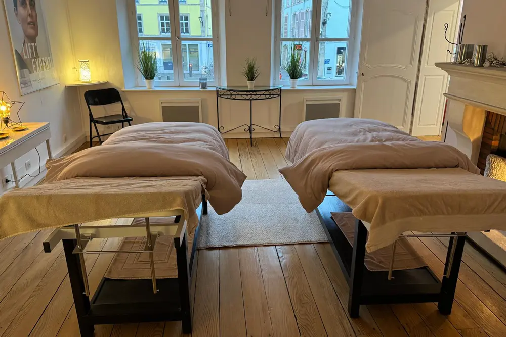 maquillage-permanent-cabine-prive-salon